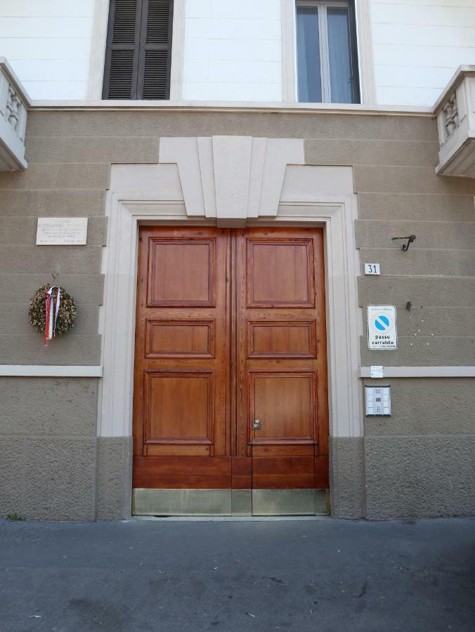 Paki Home nel cuore dei navigli di Milano Esterno foto