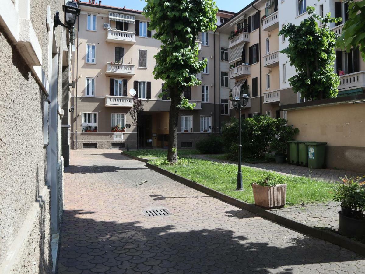 Paki Home nel cuore dei navigli di Milano Esterno foto