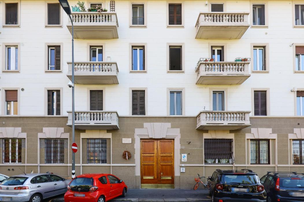 Paki Home nel cuore dei navigli di Milano Esterno foto